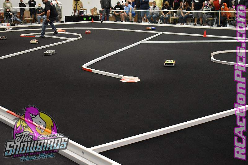 2021_snowbirds_sat_0271.JPG